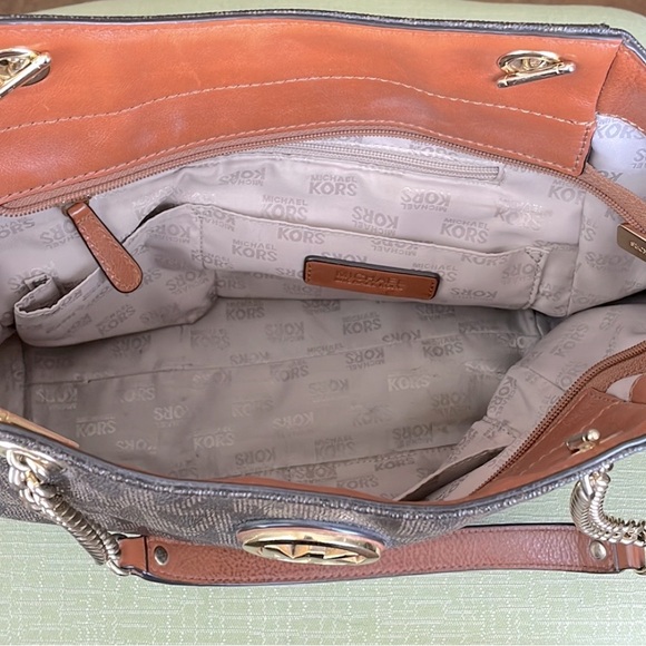 Michael Kors Jet Set Travel Leather & PVC Logo Shoulder Tote - Picture 8 of 9